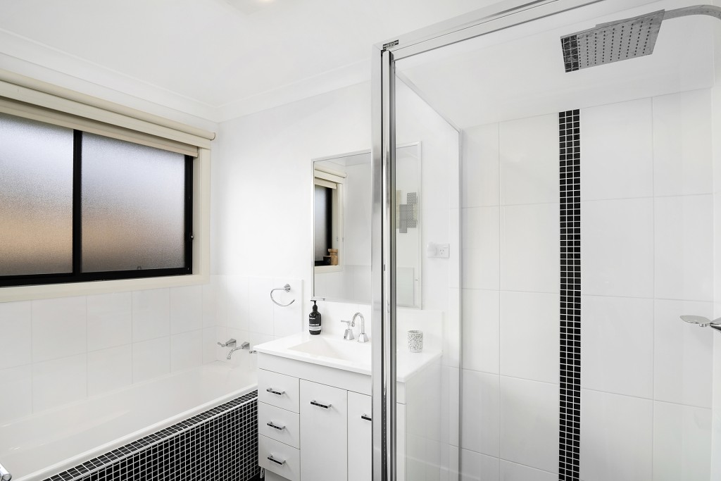 14 Winter Street, Orange NSW 2800 - photo 16