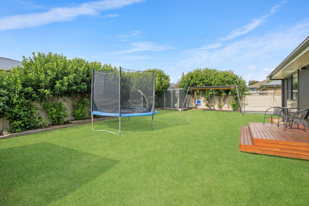 14 Winter Street, Orange NSW 2800 - photo 4