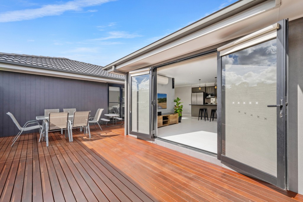 14 Winter Street, Orange NSW 2800 - photo 5