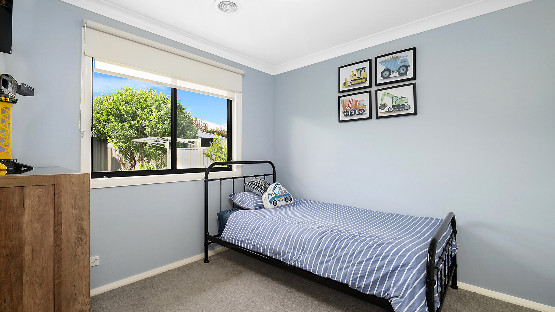 14 Winter Street, Orange NSW 2800 - photo 8
