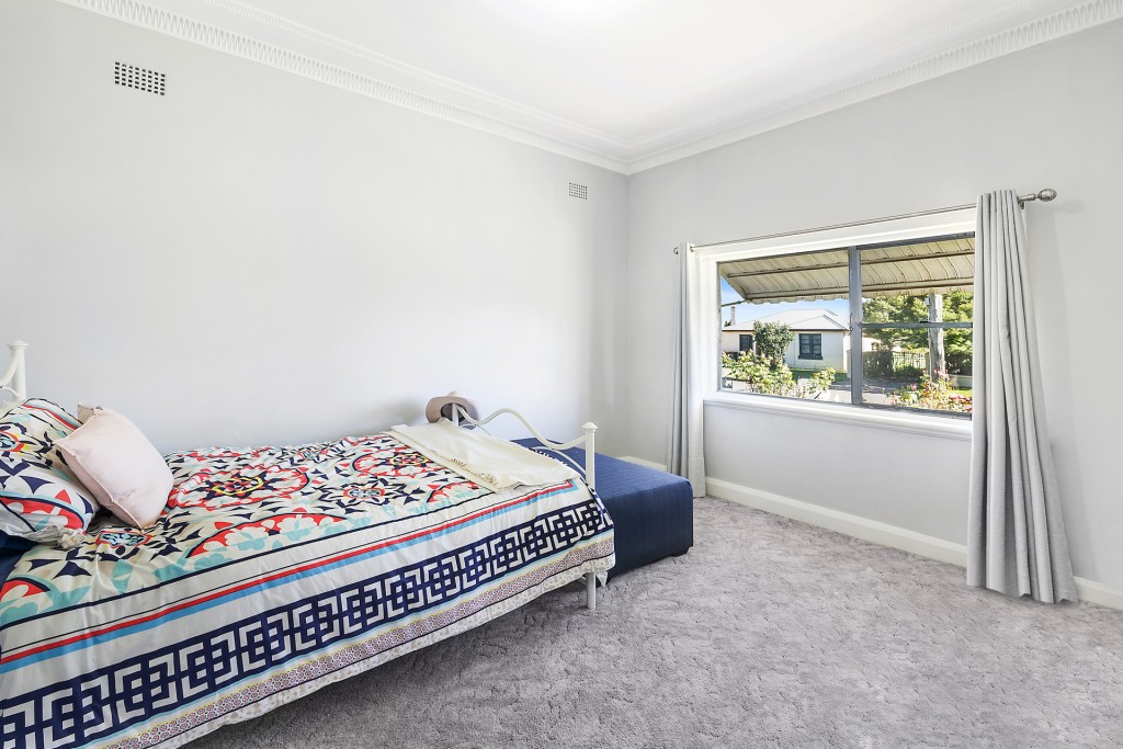 10 Caroline Street, Orange NSW 2800 - photo 12