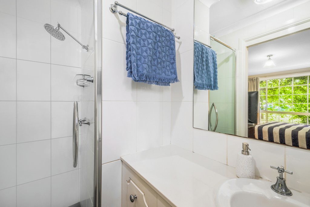 9 Lyrebird Place, Orange NSW 2800 - photo 10