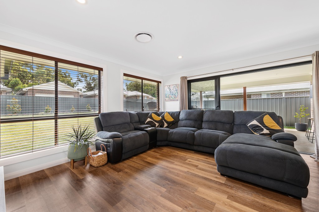 5 Geraldton Street, Orange NSW 2800 - photo 4