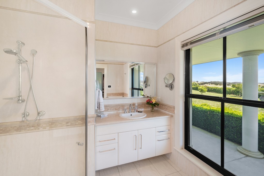 77 Dean Drive, Orange NSW 2800 - photo 11