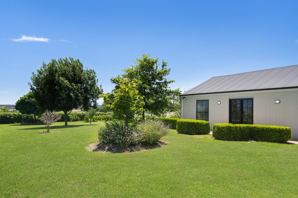 77 Dean Drive, Orange NSW 2800 - photo 28