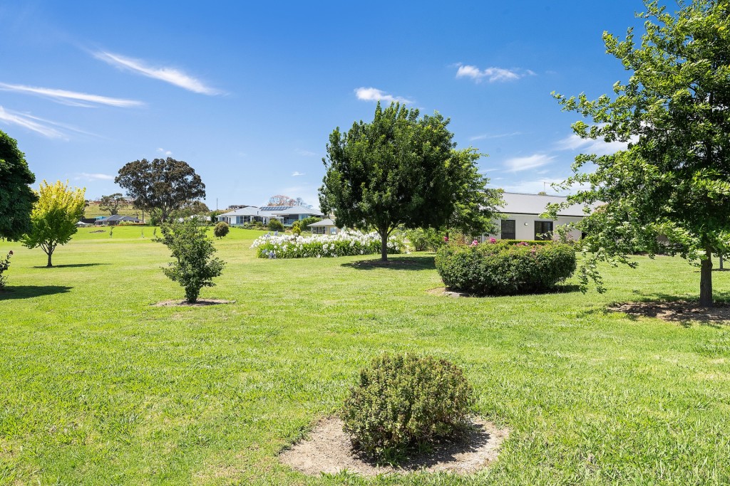 77 Dean Drive, Orange NSW 2800 - photo 29