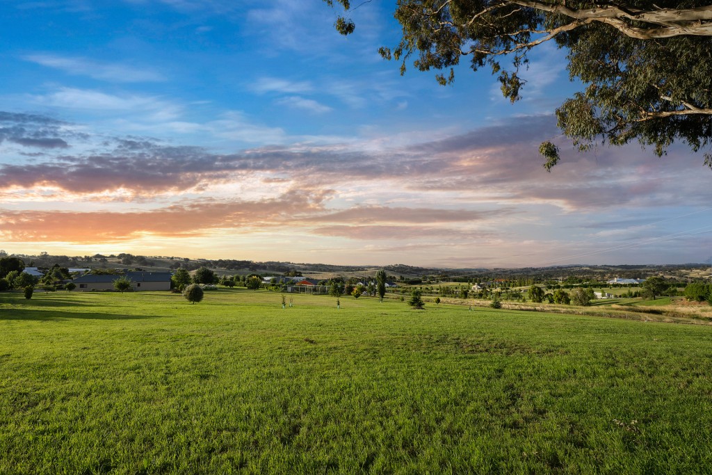 77 Dean Drive, Orange NSW 2800 - photo 32