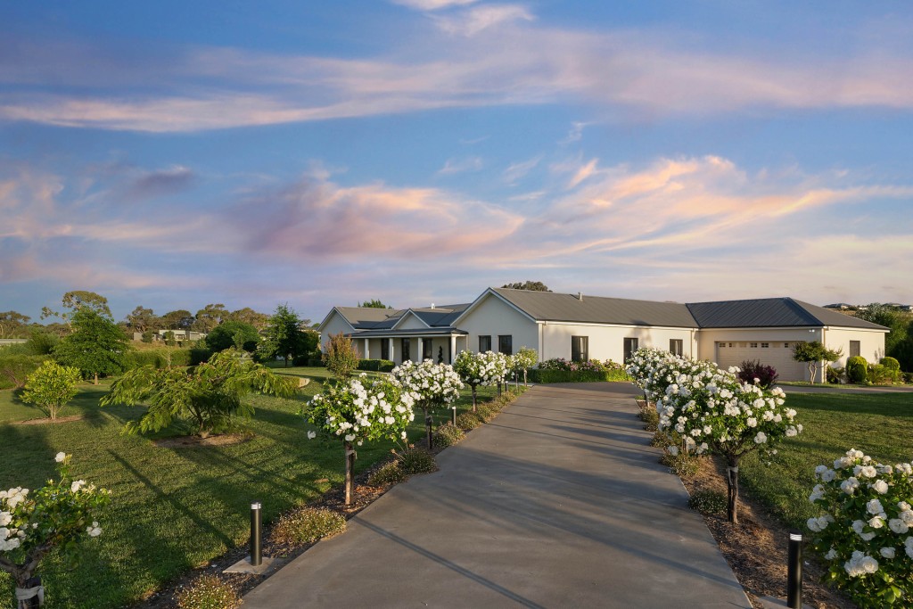 77 Dean Drive, Orange NSW 2800 - photo 5