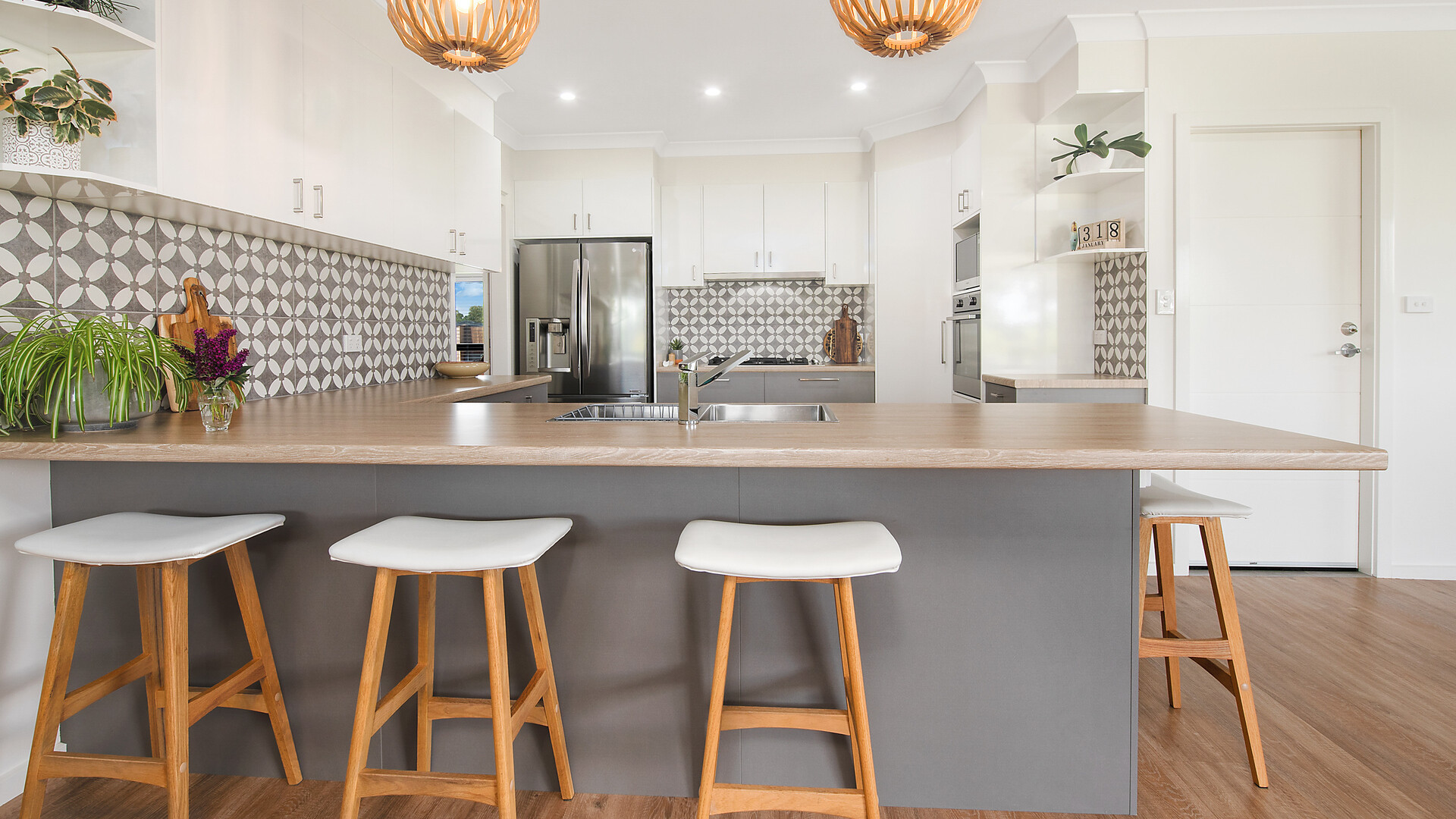 27 Haywood Drive, Orange NSW 2800 - photo 2