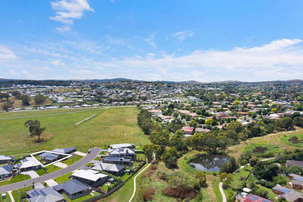 27 Haywood Drive, Orange NSW 2800 - photo 17