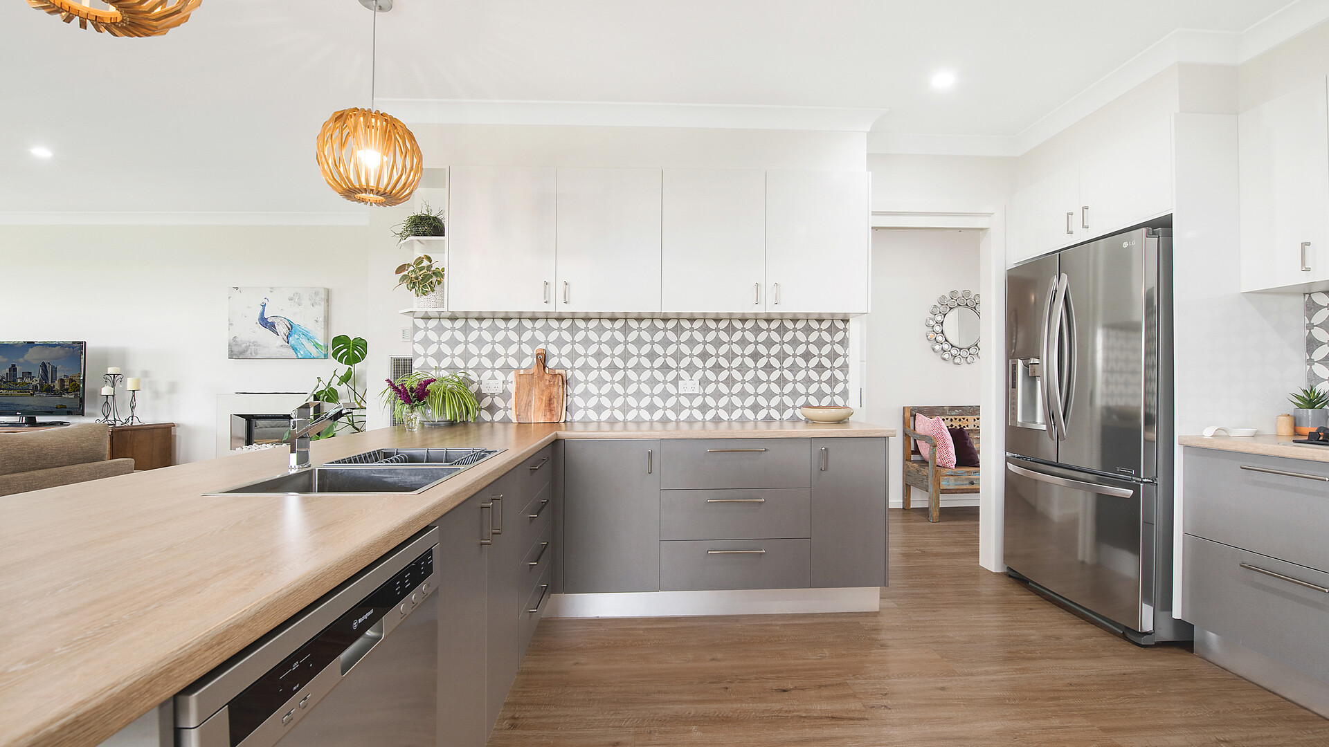 27 Haywood Drive, Orange NSW 2800 - photo 4