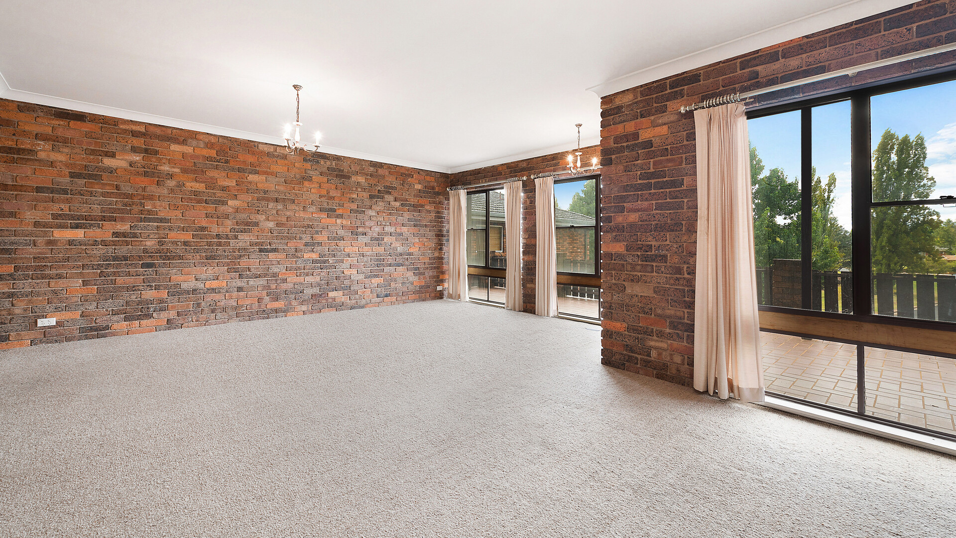 16 Yarawini Drive, Orange NSW 2800 - photo 2