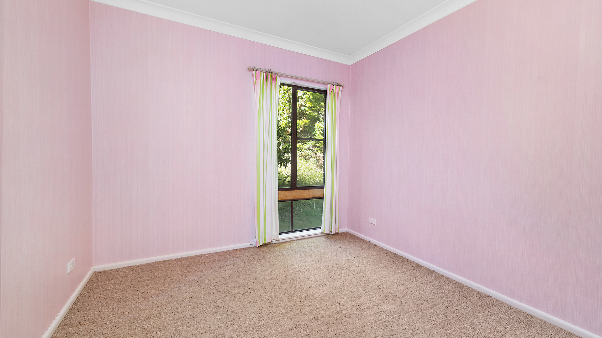16 Yarawini Drive, Orange NSW 2800 - photo 13