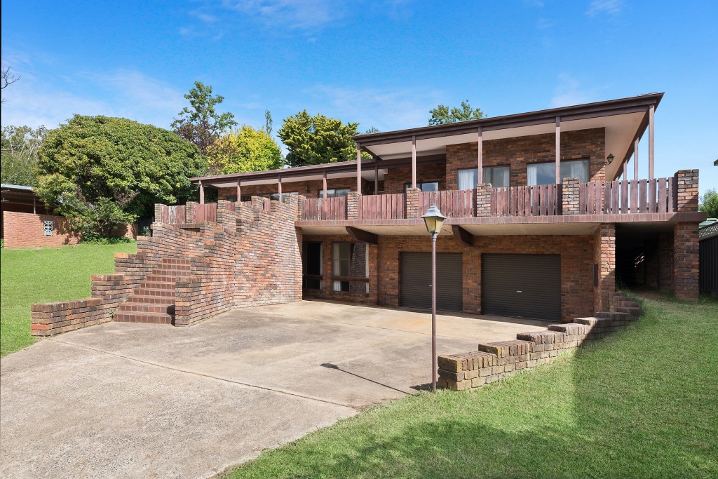 16 Yarawini Drive, Orange NSW 2800 - photo 15