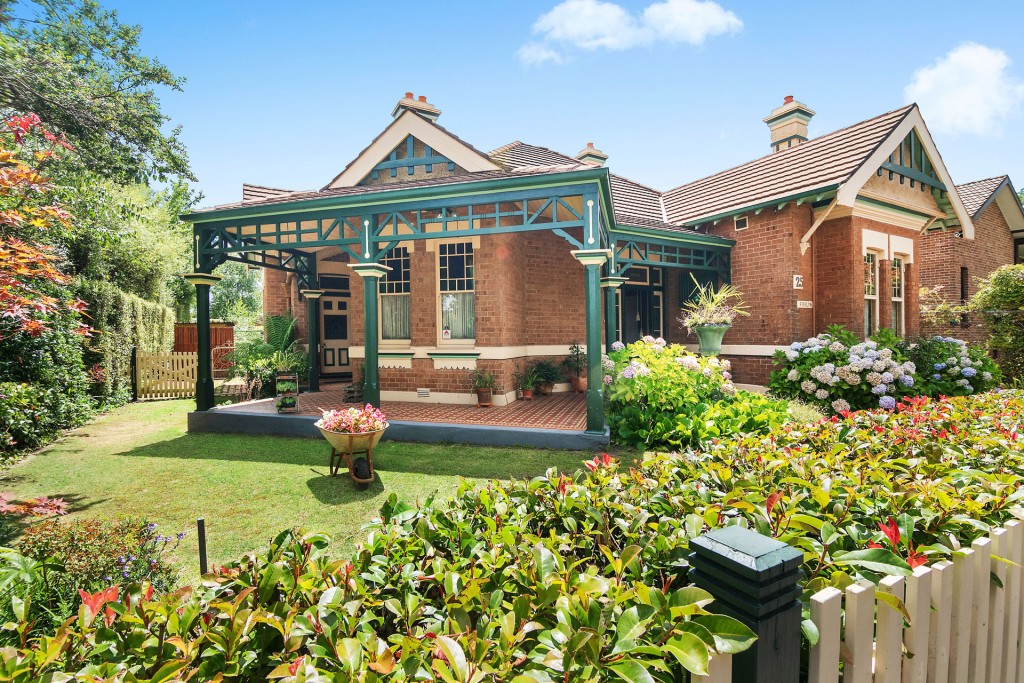 25 Summer Street, Orange NSW 2800 - McGrath Central West