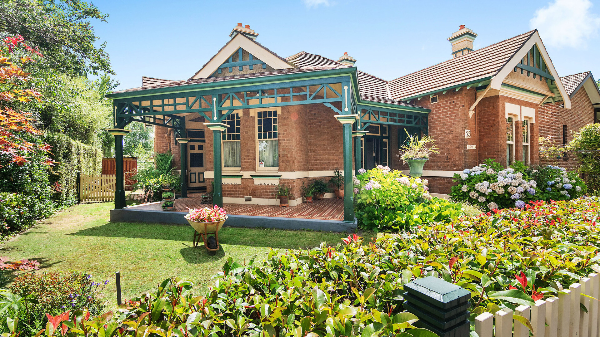 25 Summer Street, Orange NSW 2800 - McGrath Central West