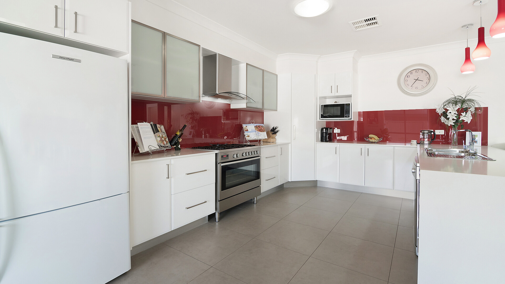 82 Diamond Drive, Orange NSW 2800 - photo 2