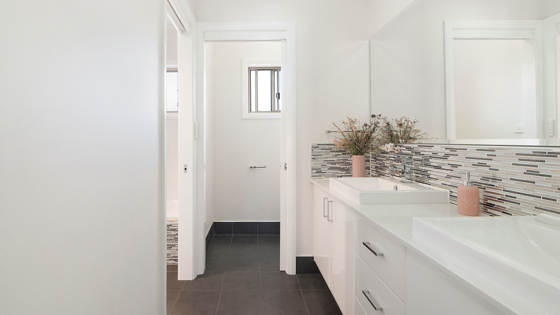 82 Diamond Drive, Orange NSW 2800 - photo 18