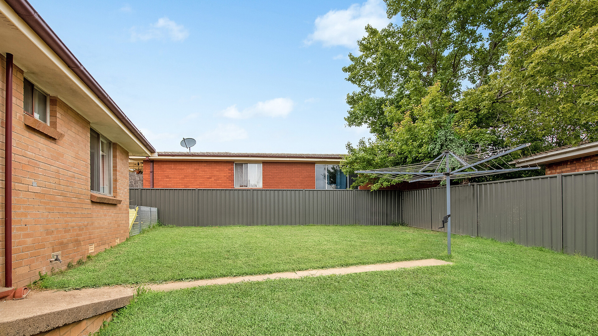 15 Morobe Place, Orange NSW 2800 - photo 9