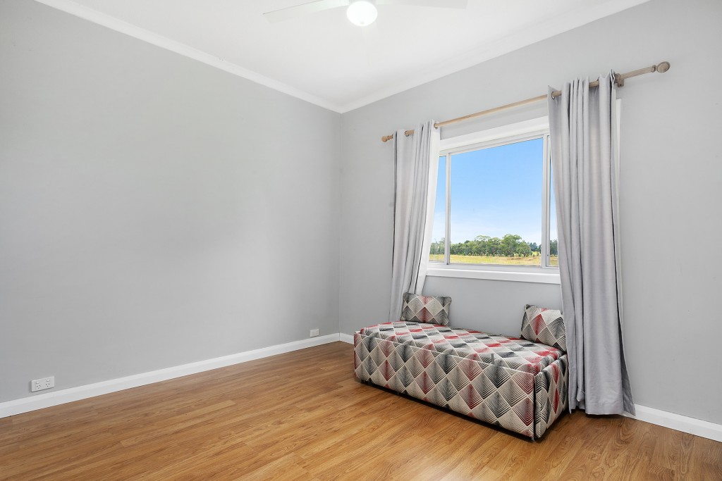 14 Kinghorn Lane, Orange NSW 2800 - photo 6