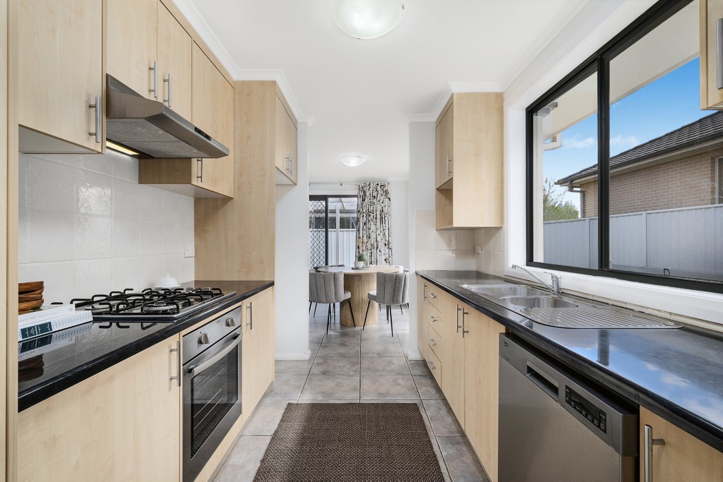 22A Brooklands Drive, Orange NSW 2800 - photo 5