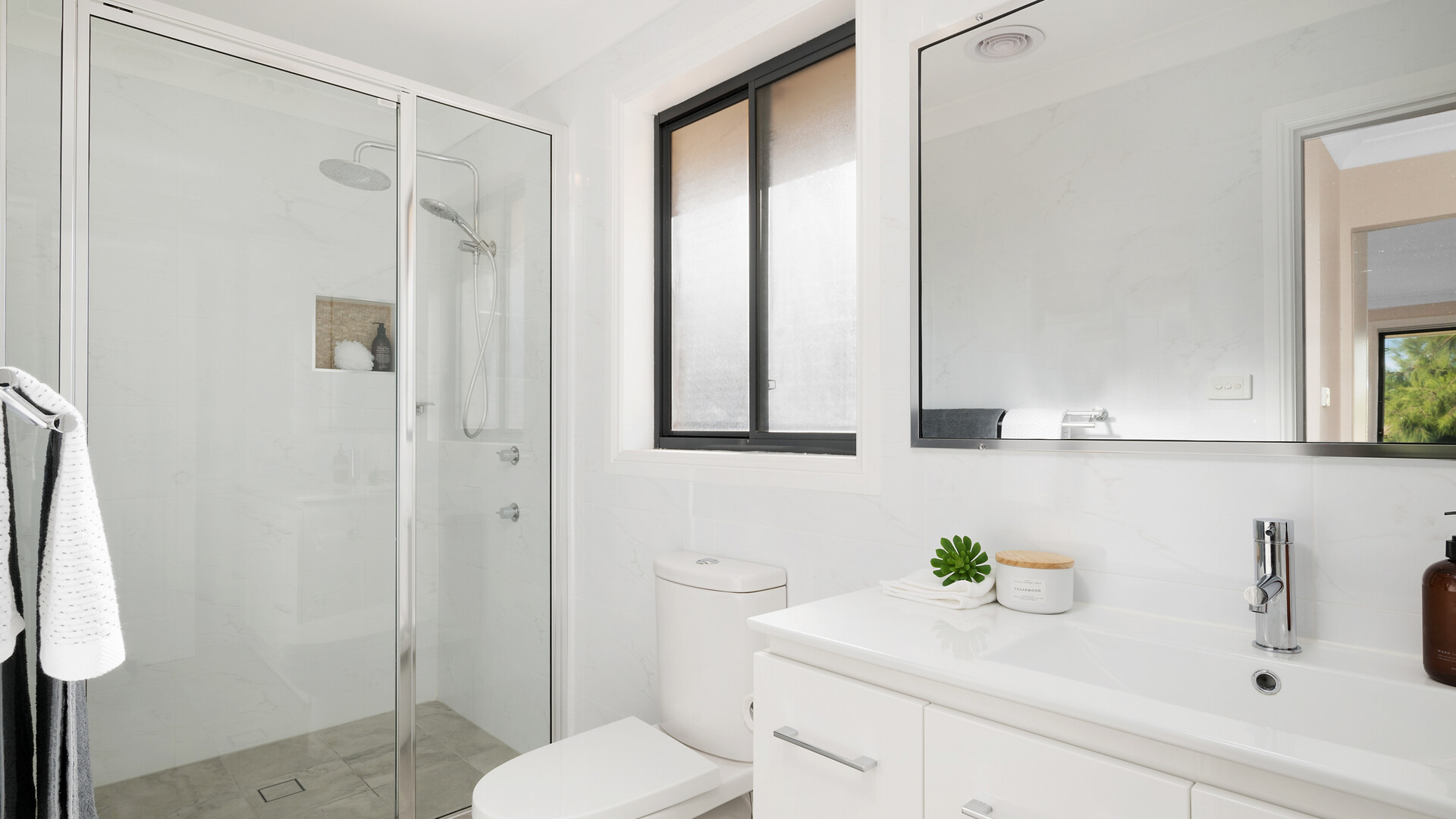 10 Albion Place, Orange NSW 2800 - photo 11