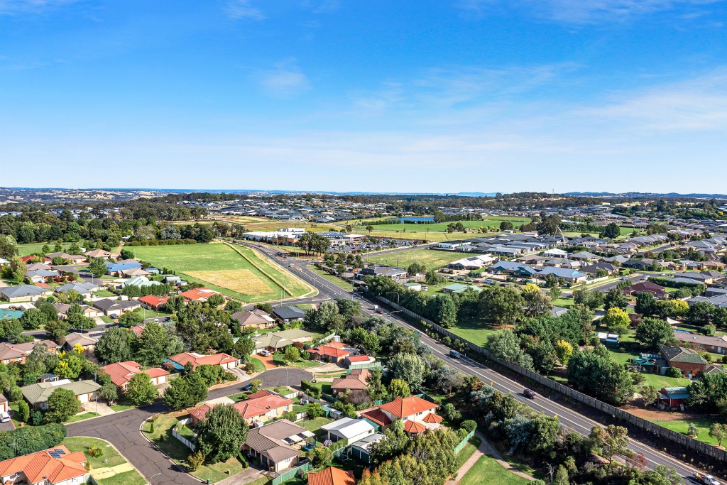 10 Albion Place, Orange NSW 2800 - photo 19