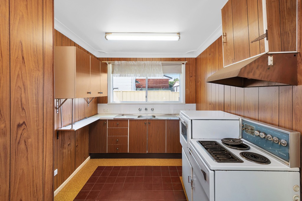 4 Frederica Street, Orange NSW 2800 - photo 7