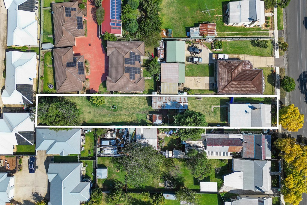 240 Byng Street, Orange NSW 2800 - McGrath Central West