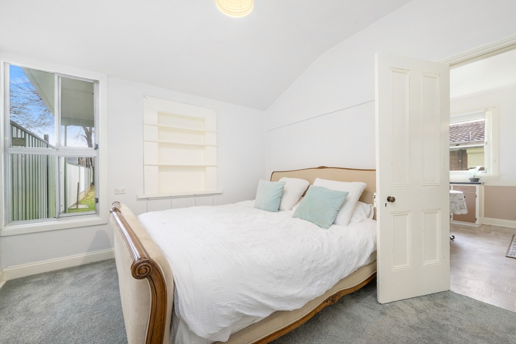 240 Byng Street, Orange NSW 2800 - photo 6