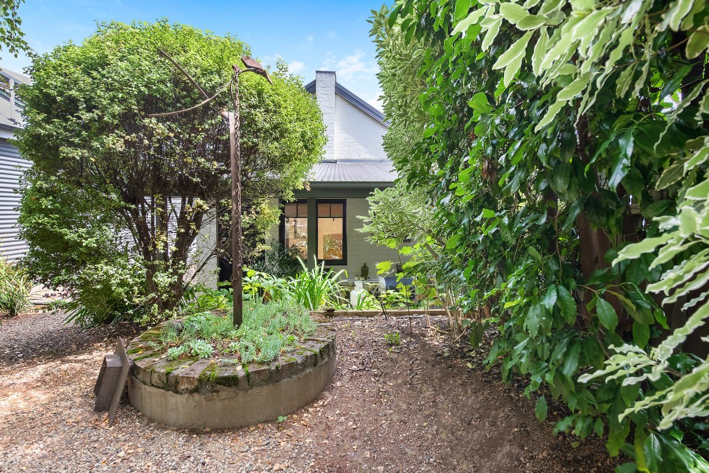 28 Park Street, Millthorpe NSW 2798 - photo 8