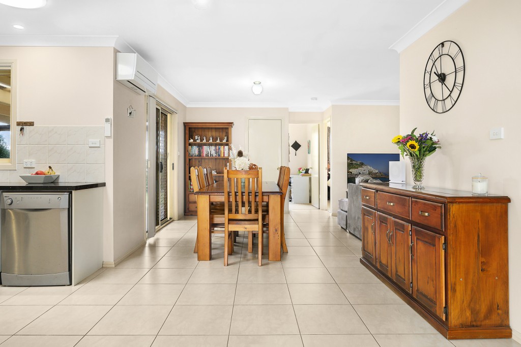 16 Palmer Street, Blayney NSW 2799 - photo 2