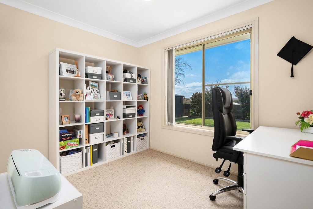 16 Palmer Street, Blayney NSW 2799 - photo 11