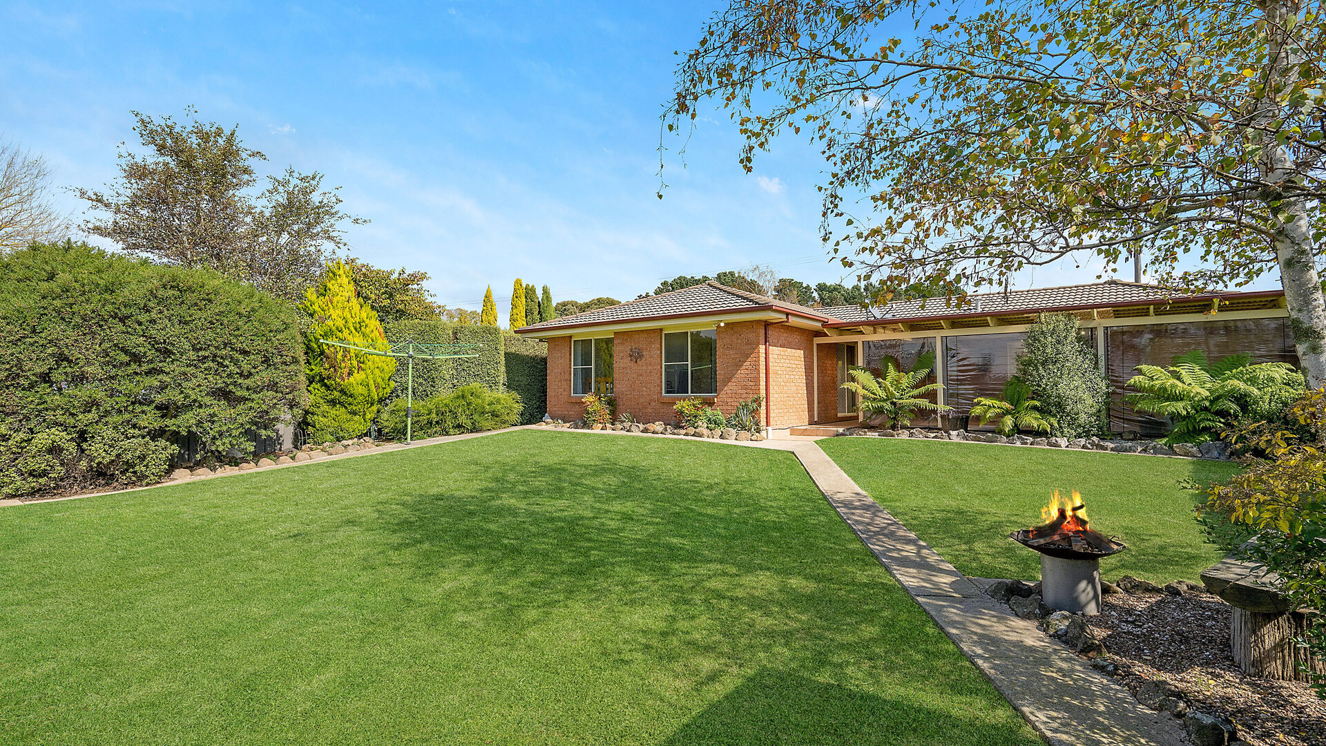 16 Palmer Street, Blayney NSW 2799 - photo 12