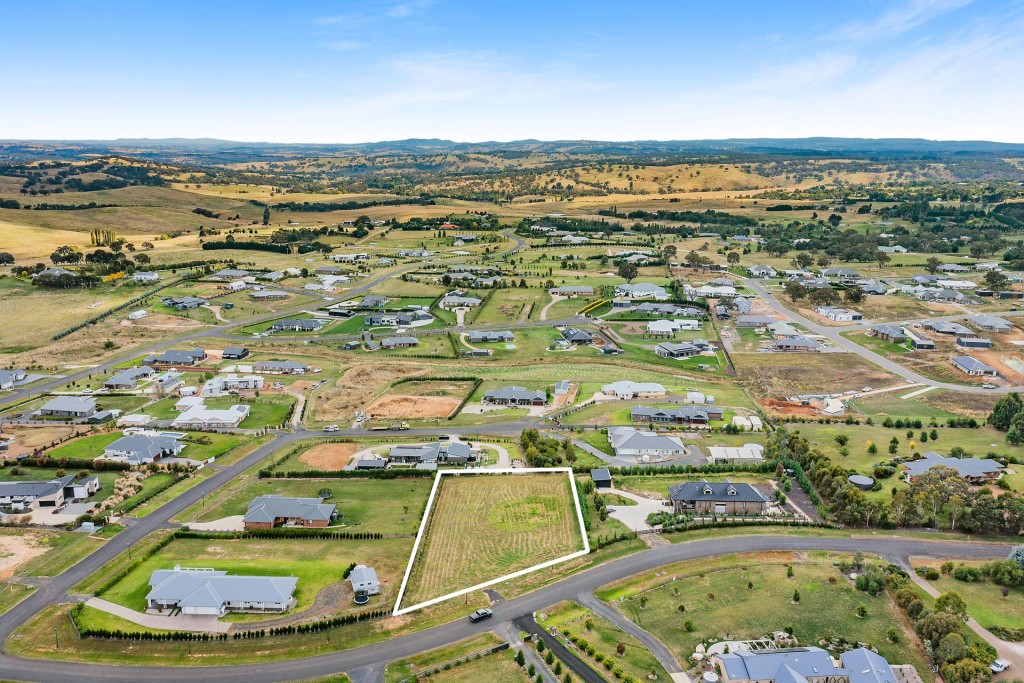 50 Silverdown Way, Orange NSW 2800 - photo 2
