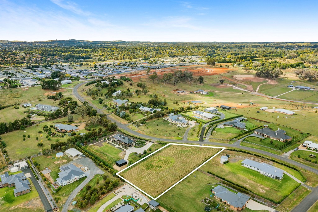 50 Silverdown Way, Orange NSW 2800 - photo 4