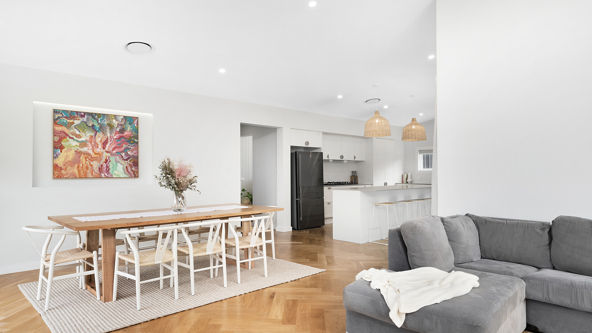 2 Hutchinson Close, Orange NSW 2800 - photo 3