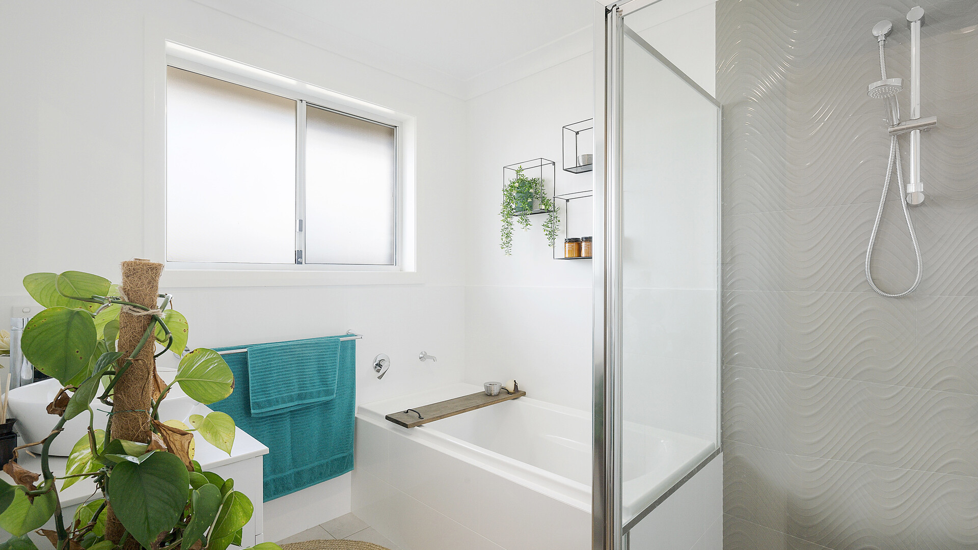 20 Glasson Drive, Orange NSW 2800 - photo 10