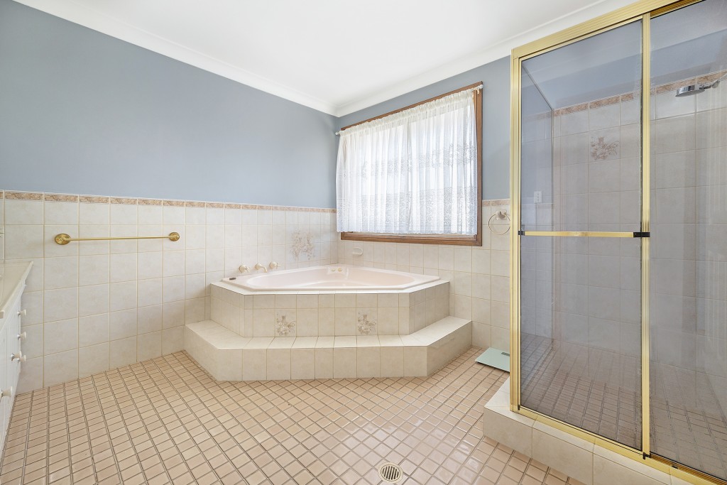 9 Polona Street, Blayney NSW 2799 - photo 13