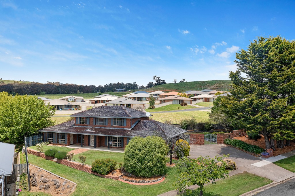 9 Polona Street, Blayney NSW 2799 - photo 10