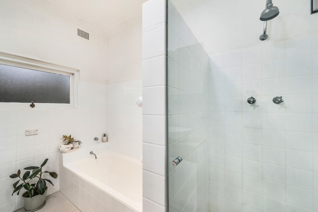 61 Casey Street, Orange NSW 2800 - photo 12