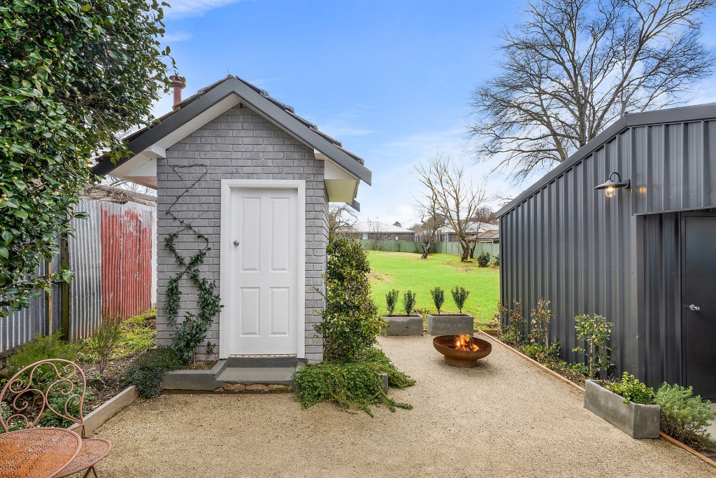 61 Casey Street, Orange NSW 2800 - photo 15