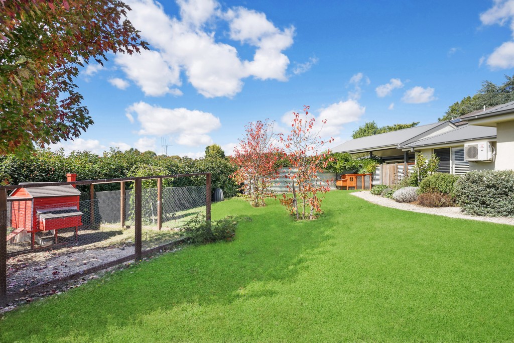 12 McCarron Place, Orange NSW 2800 - photo 5