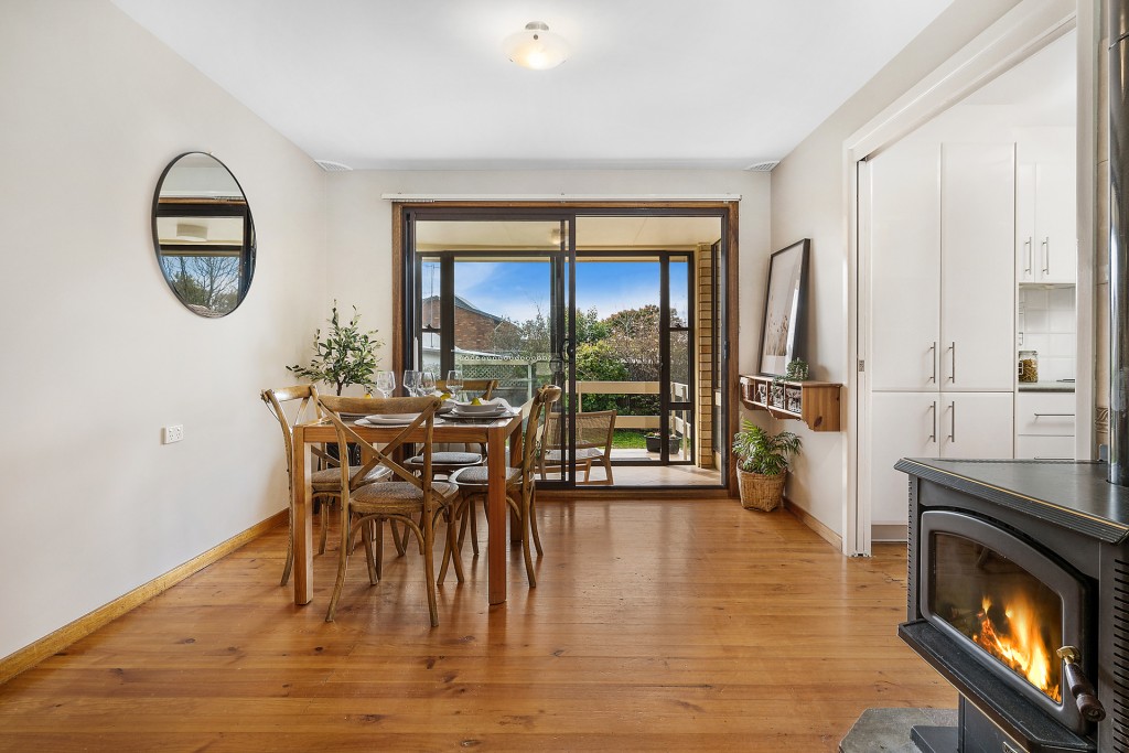 3 Endeavour Avenue, Orange NSW 2800 - photo 2