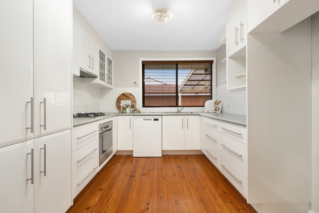 3 Endeavour Avenue, Orange NSW 2800 - photo 4