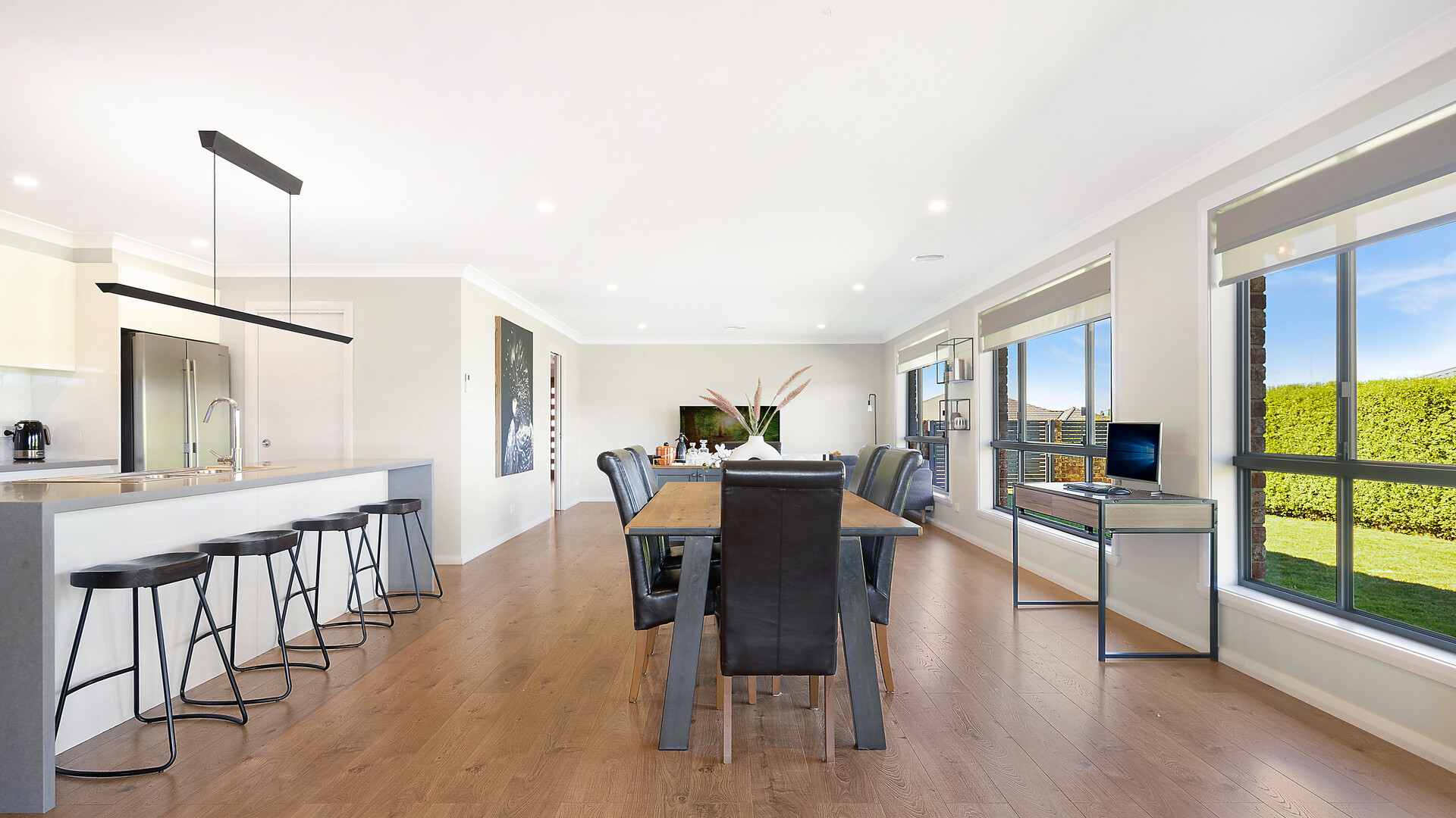 43 Lombardy Way, Orange NSW 2800 - photo 4