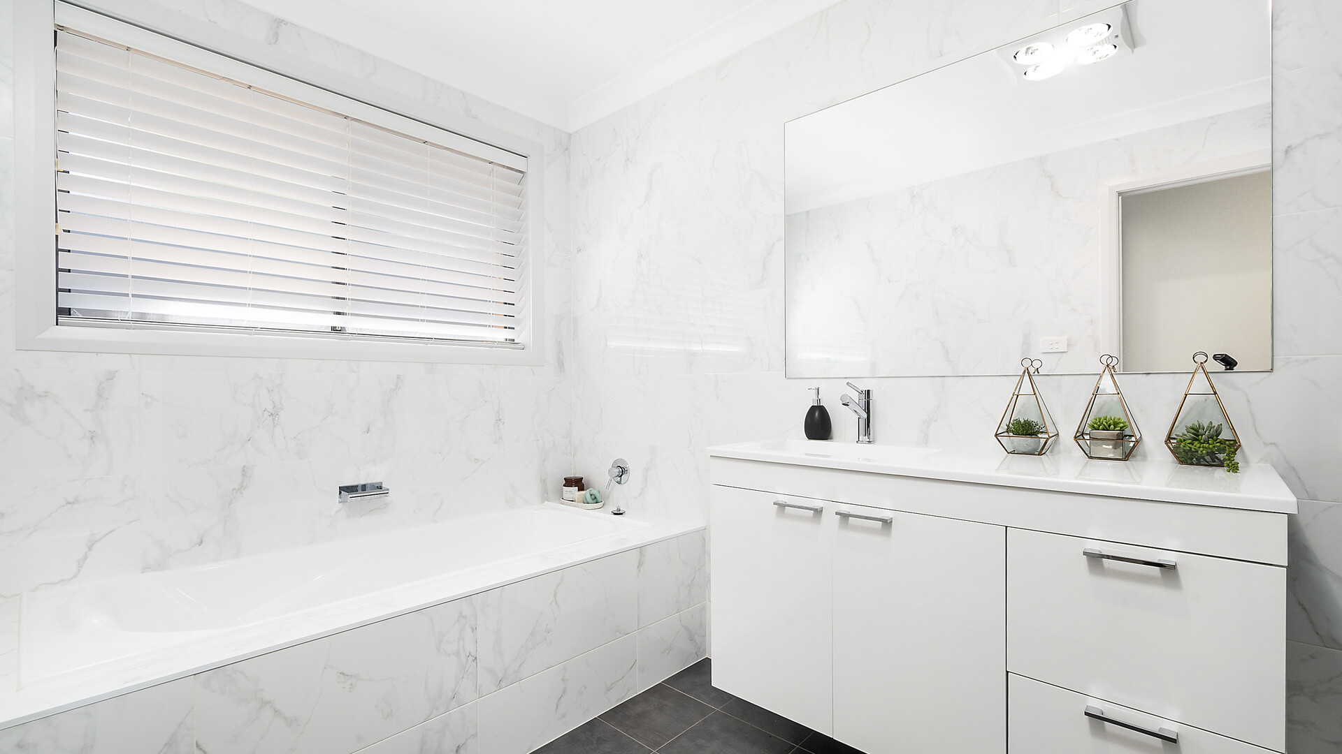 43 Lombardy Way, Orange NSW 2800 - photo 6