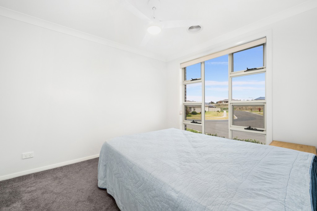 31A Clem Mcfawn Place, Orange NSW 2800 - photo 10
