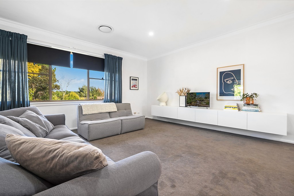 9 Pirinari Place, Orange NSW 2800 - photo 7
