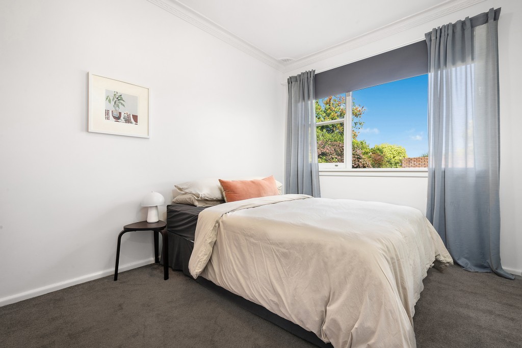 9 Pirinari Place, Orange NSW 2800 - photo 10